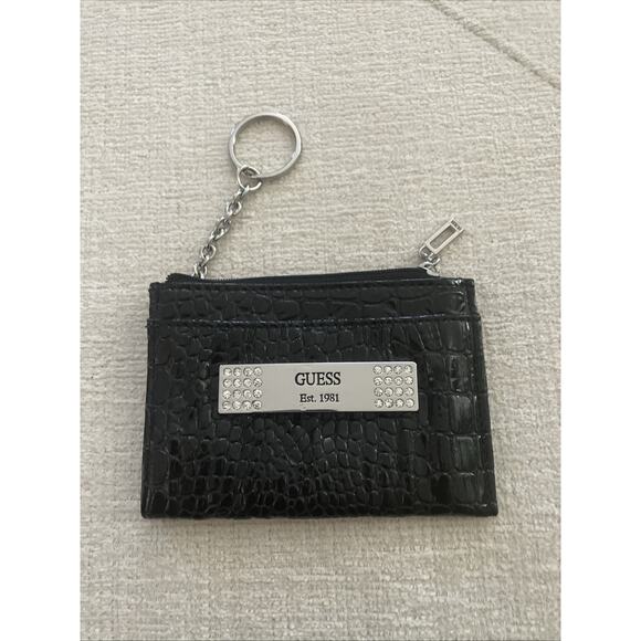 GUESS Three Pocket Card Holder / Wallet Black Faux Leather With Keychain Zip - Picture 1 of 6